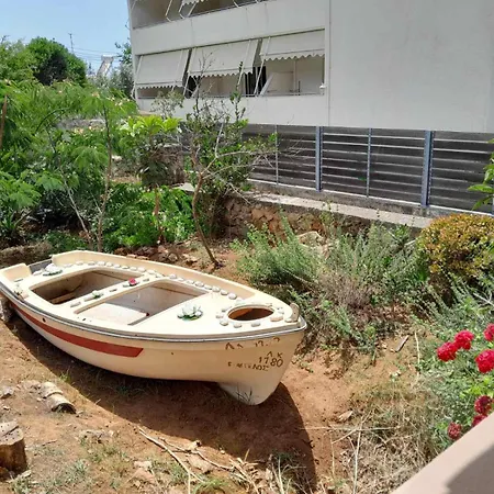 Holiday home Golden Near-beach Attic Stoupa